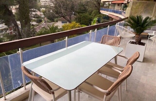 Le Cannet Apartamento | Apartment with terrace in Le Cannet Colline