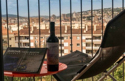Girona Apartamento | Apartamento con terraza y parking privado, Girona