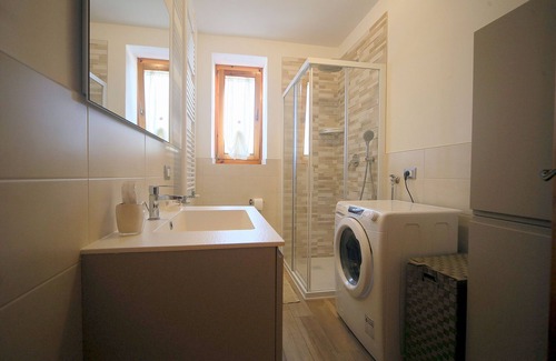 Rovetta Apartamento | APARTMENT WITH TWO BEDROOMS, DINING ROOM, KITCHEN AND BATHROOM WITH SHOWER