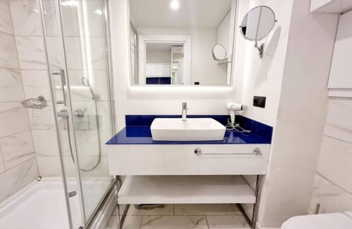 New Boulevard Apartamento | Apartment with view of the sea and city