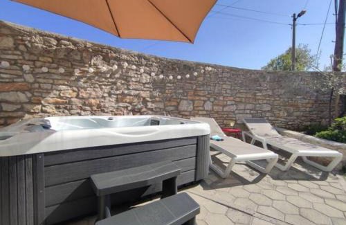 Banki Apartamento | Apartment with Whirlpool and BBQ near Poreč