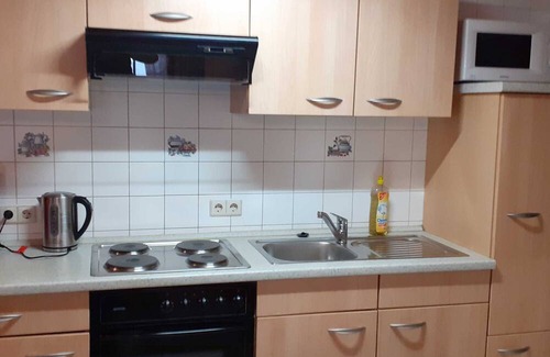 Brandenberg-Fahl Apartamento | Apartamento amarillo - Haus Rosenhof