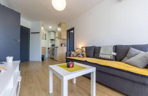 Cubelles Apartamento | Apartamento Zafiro by Interhome