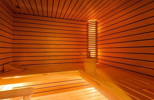 Leontica Apartamento | Apartment Zenkei by Interhome