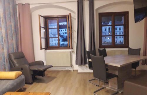 Steyr Apartamento | APARTMENT ZENTRUM Top 12 mit 2 Schlafzimmer - sehr schöner Ausblick