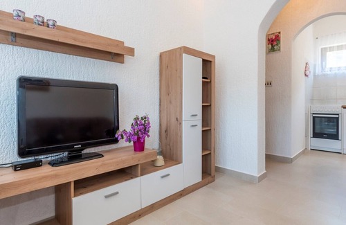 Zirje Apartamento | Apartments Žirje / Two-Bedroom Apartment wit Sea View A1