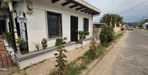 Sector 2 Apartamento | Apartmentelsauce