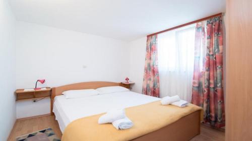 Postira Apartamento | Apartments Ana & Bogdan