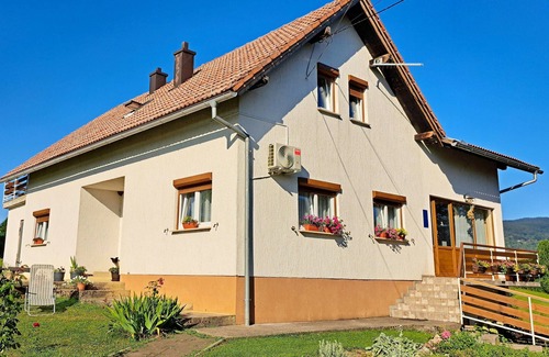 Catrnja Apartamento | Apartments and rooms Zoran, (16223), Smoljanac, Croatia