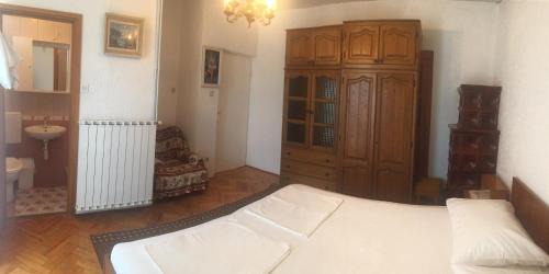 Rab Town Casa | Apartments and rooms Krstina