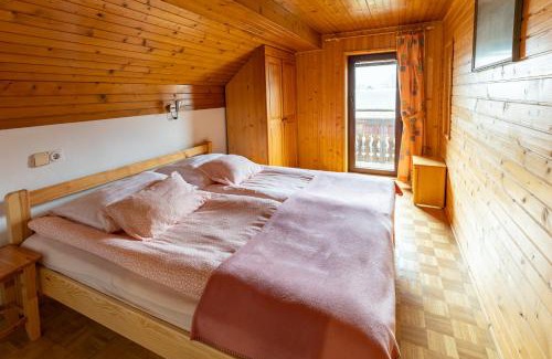 Studor Casa | Apartments and rooms Pri Urhu