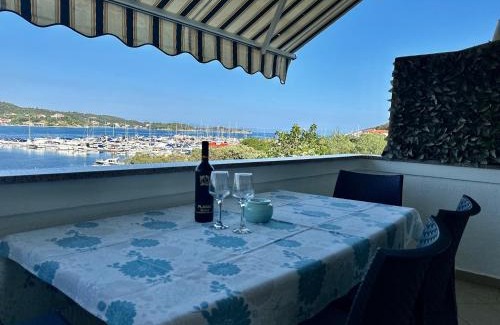 Rab Town Apartamento | Apartments Anica