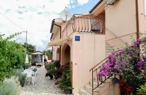 Liznjan Apartamento | Apartments Bardak