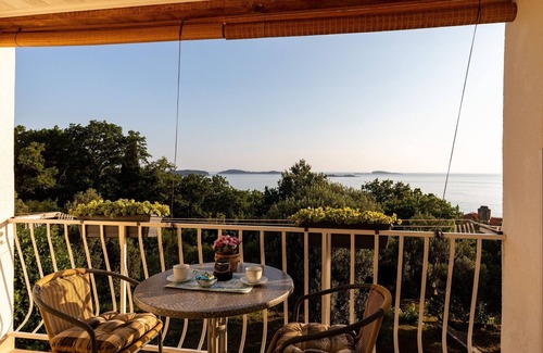 Plat Apartamento | Apartments Belenum - Double Room with Balcony and Sea View (no.2)