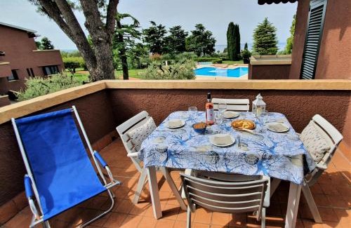 Cisano Apartamento | APARTMENTS BLUE VIEW - Residence Casetto Bardolino - Regarda Travel