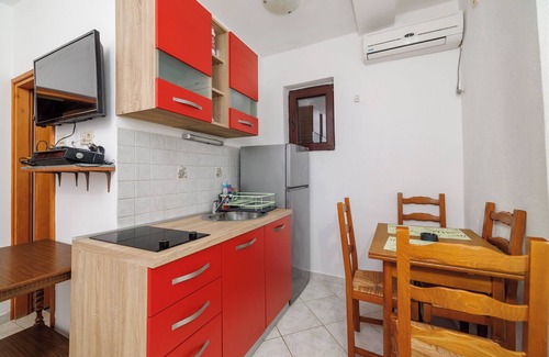 Ribarica Apartamento | Apartments Bono (95351-A1) - Karlobag