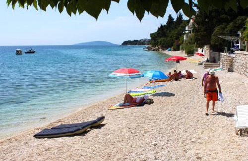 Brist Apartamento | Apartments by the sea Brist, Makarska - 11039