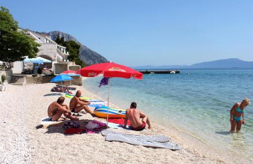 Brist Apartamento | Apartments by the sea Brist, Makarska - 11039
