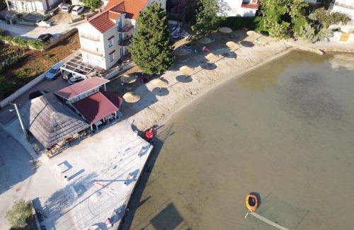 Kraj Apartamento | Apartments by the sea Kraj, Pasman - 16741