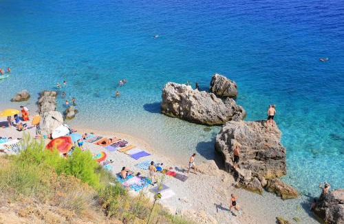 Mimice Apartamento | Apartments by the sea Mimice, Omis - 2774