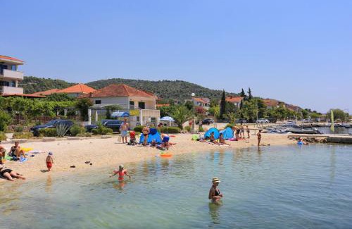 Poljica Apartamento | Apartments by the sea Poljica, Trogir - 2034