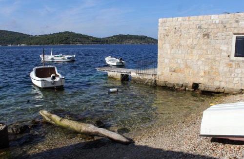 Vis Apartamento | Apartments by the sea Vis - 8525