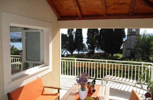 Janjina Apartamento | Apartments Carol