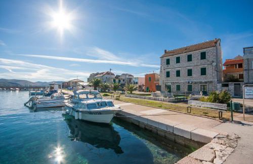 Krapanj Apartamento | Apartments Dalmata