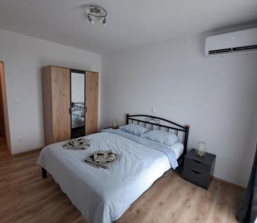 Brsec Apartamento | Apartments Damir with Sea View