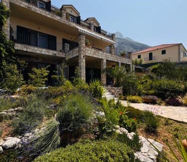 Veliko Brdo Apartamento | Apartments Denis