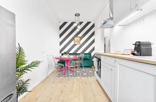 Cottbus Apartamento | Apartments direkt am STAATSTHEATER,modern,zentral,ruhig,2 Zimmer,Netflix,Privatparkplatz auf dem Hof
