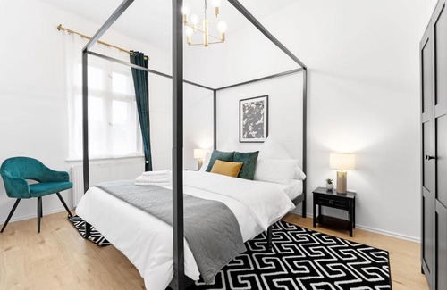 Cottbus Apartamento | Apartments direkt am STAATSTHEATER,modern,zentral,ruhig,2 Zimmer,Netflix,Privatparkplatz auf dem Hof