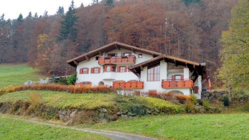 Tschagguns Apartamento | Apartments Drei Türme by Pferd auf Wolke