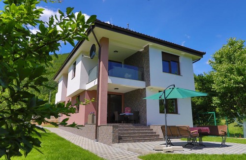 Lohovo Apartamento | Apartments EDY