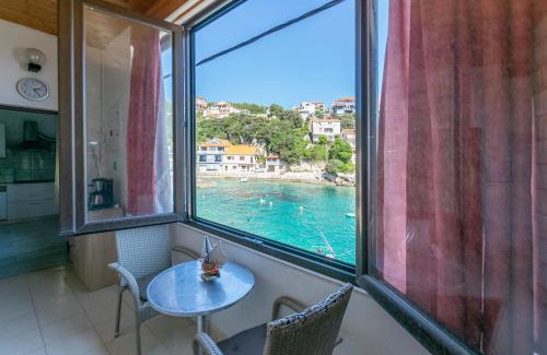 Zavalatica Apartamento | Apartments First row