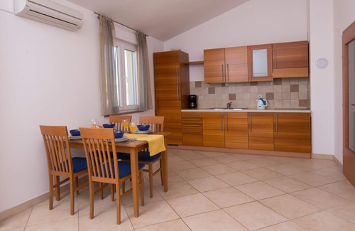 Premantura Apartamento | Apartments Flora