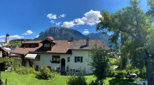 Fie allo Sciliar Apartamento | Apartments Garni Steffi