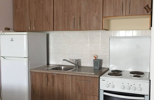 Pyrgos Hotel | Apartments Genari