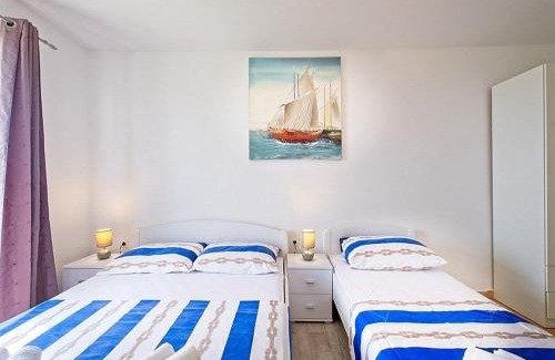 Brasina Apartamento | Apartments Grljevi - Studio Apartment with Sea View and Balcony A2