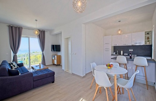 Brasina Apartamento | Apartments Grljević - One Bedroom Apartment with Balcony and Sea View (A4)