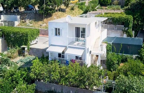 Brasina Apartamento | Apartments Grljević - Studio Apartment with Sea View and Balcony (A2)