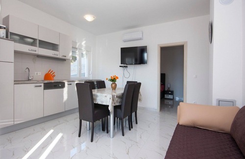 Podglavica Apartamento | Apartments Happy Holiday