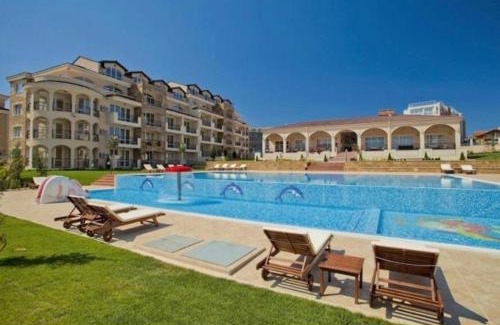 Chernomorets Apartamento | Apartments in complex ATIA RESORT