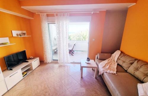 Rab Town Apartamento | Apartments in Supetarska Draga with sea view, terrace, air conditioning, WiFi 4551-1 and 4551-2