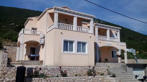 Hodilje Apartamento | Apartments Ivanka