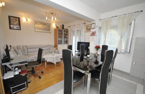 Kastel Gomilica Apartamento | Apartments Ivica
