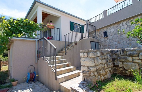 Cove Donja Krusica (Donje selo) Apartamento | Apartamentos Jagoda, (15441), Donje Selo, isla de Solta, Croacia