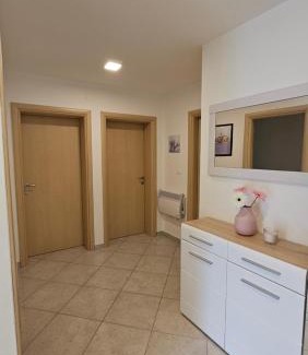 Salatic Apartamento | Apartments JANA 1