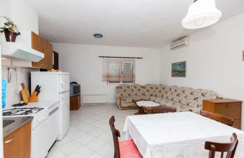 Vinisce Apartamento | Apartments Jere