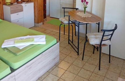 Martinscica Apartamento | Apartments Julia - Studio Apartment Julia 6
